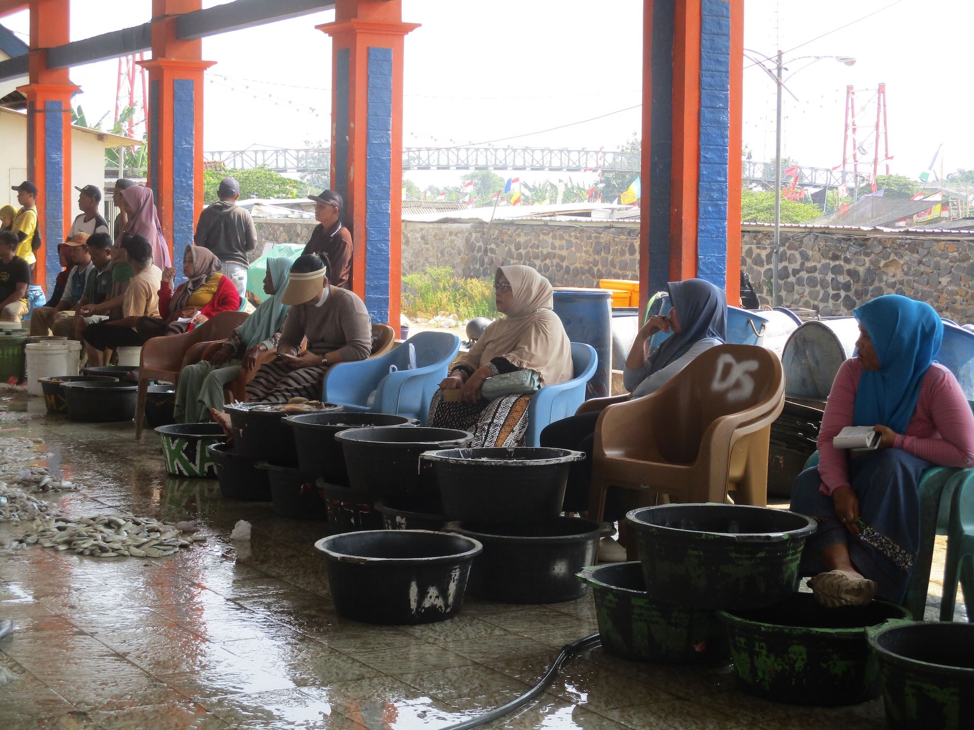 Woman in Maritime: Peran Perempuan dan Rantainya dalam Aktivitas Pelabuhan Tawang Kendal