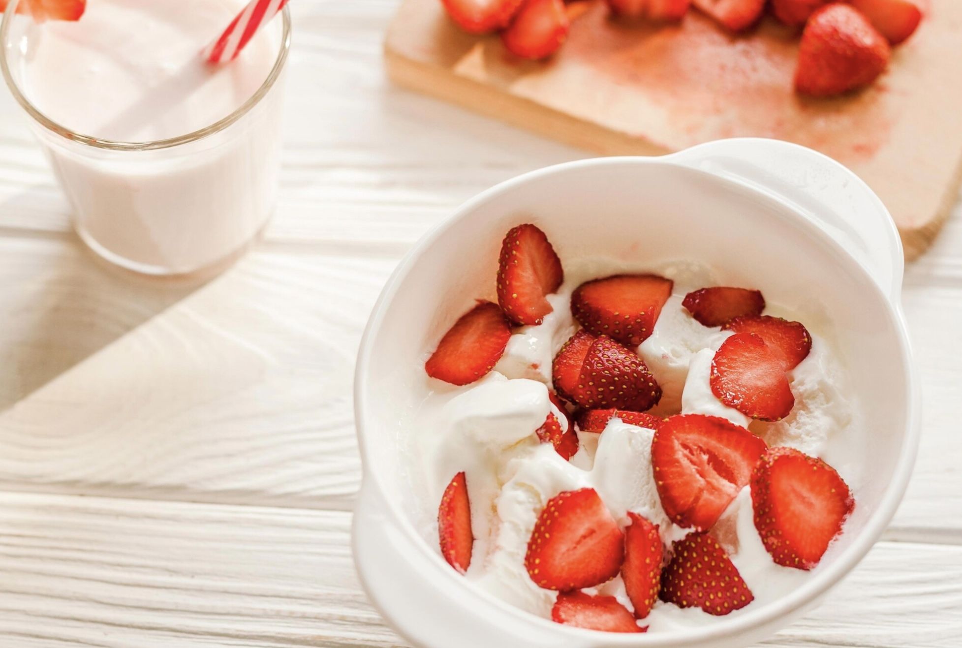 7 Resep Menu Diet dari Yogurt yang Bikin Kamu Semangat Sehat