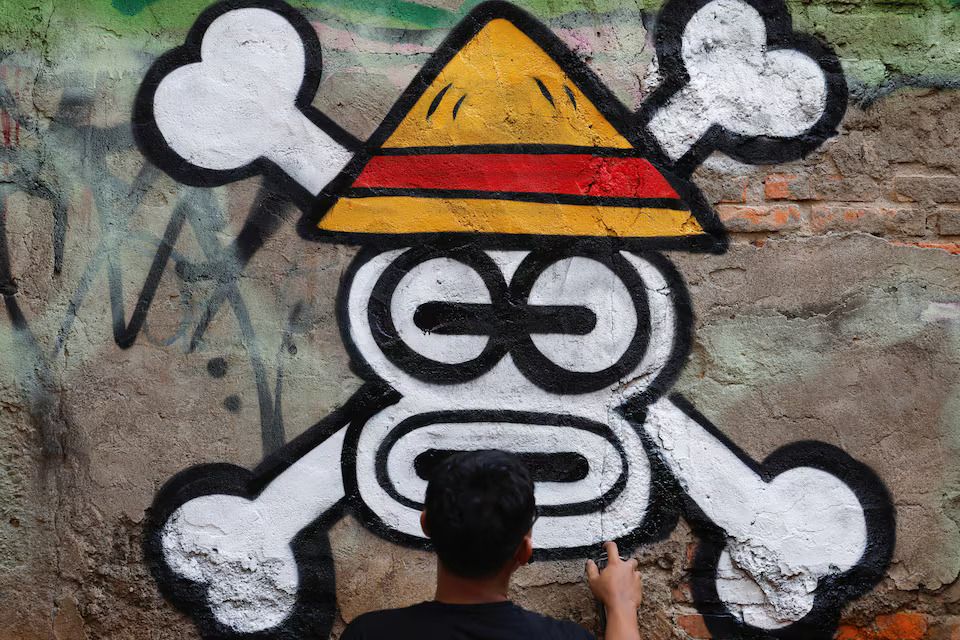 Bendera One Piece Ramai Dikibarkan sebagai Bentuk Protes Mahasiswa dan Seniman di Indonesia