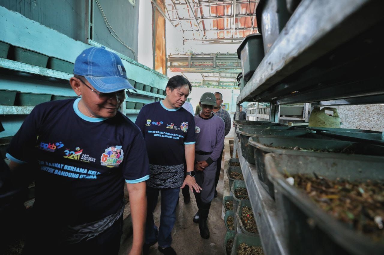 Strategi Baru Pemkot Bandung: Tangani Sampah Langsung di Sumbernya