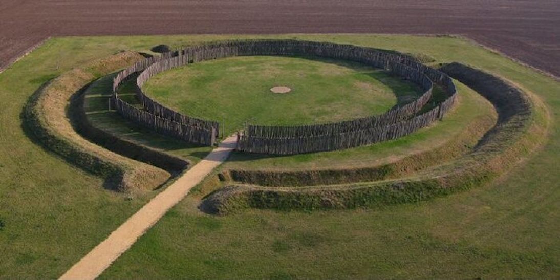 Misteri Lingkaran Goseck: Situs Prasejarah yang Lebih Tua dari Stonehenge, Tapi Jarang Dibahas!