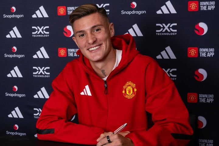 Borong 3 Penyerang Baru, Ruben Amorim Dituntut Bawa Manchester United untuk Segera Bangkit