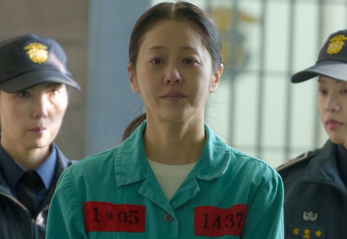 Queen Mantis: Comeback Go Hyun Jung dan Jang Dong Yoon di Drakor Thriller Baru Penuh Misteri
