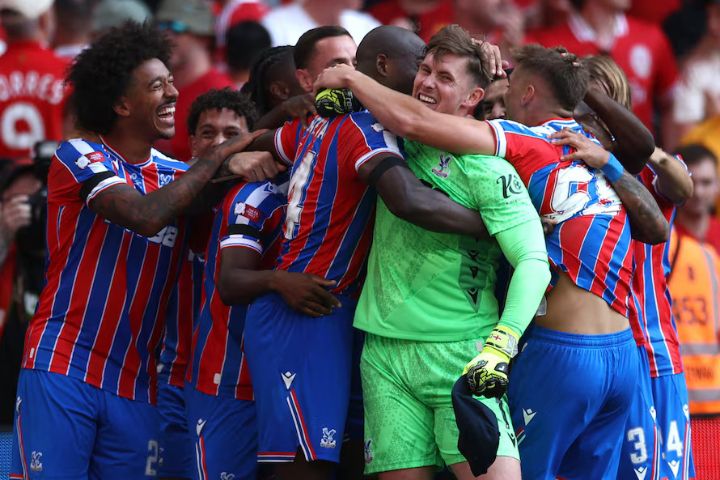 Dean Henderson Jadi Pahlawan saat Crystal Palace Kalahkan Liverpool di Adu Penalti Community Shield