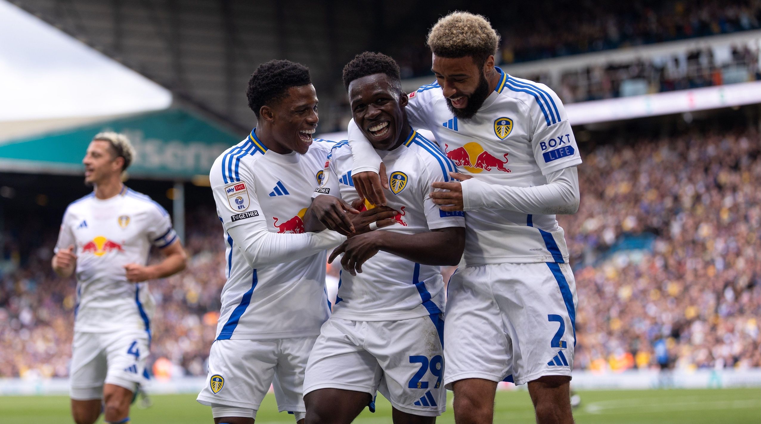 Leeds United di Premier League 2025-26: Bisik-Bisik Promosi dan Tantangan yang Menanti