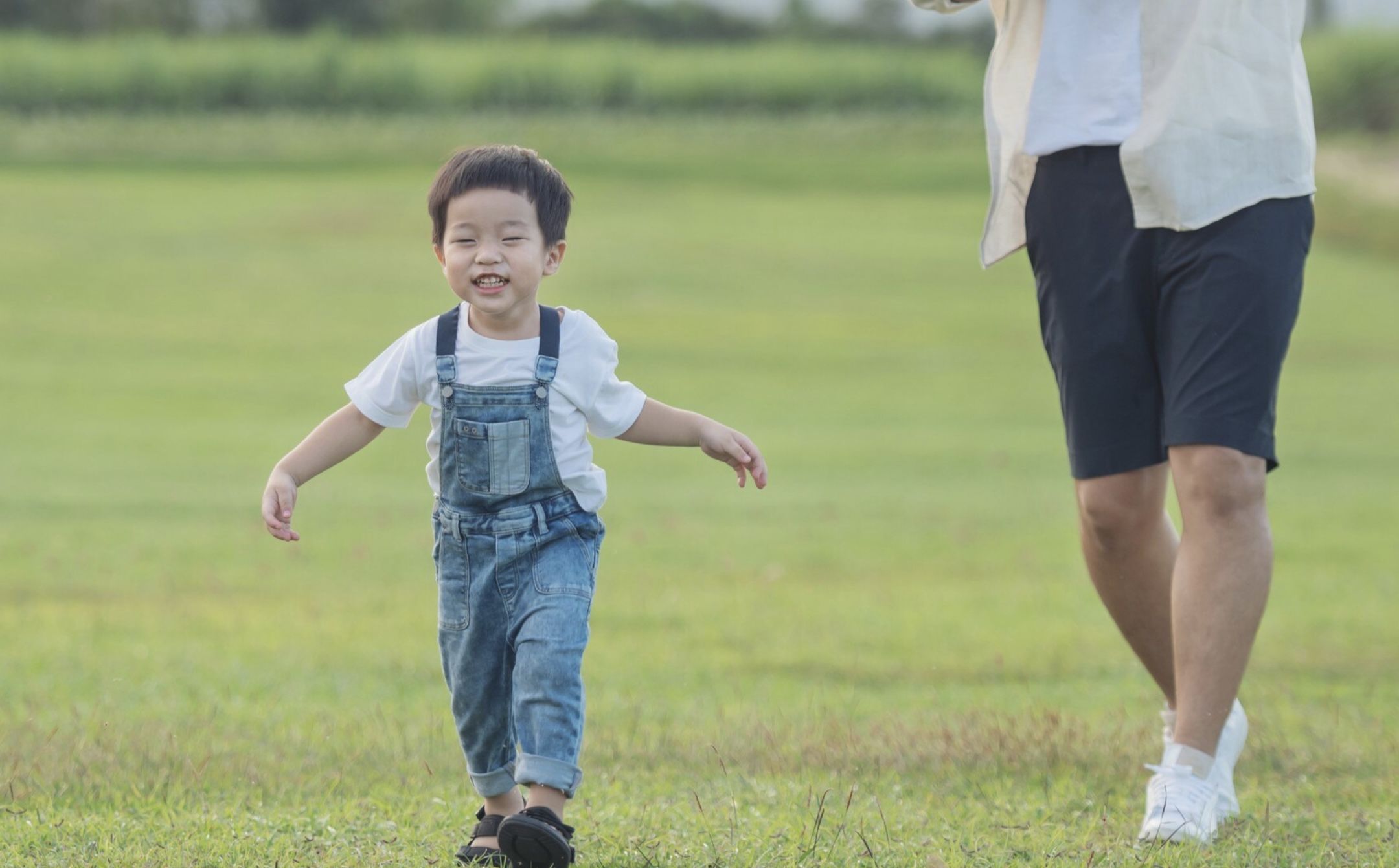 17 Caption Singkat tentang Anak Pertama dalam Bahasa Inggris yang Simpel tapi Ngena Banget