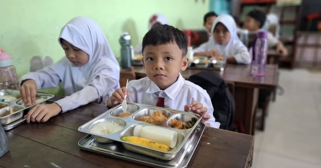 Guru Besar UGM Usul Sebagian Dana MBG Difokuskan untuk Daerah Terdampak Bencana