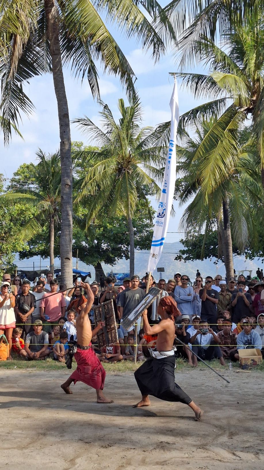 Mengenal Peresean, Seni Beladiri Tradisional Suku Sasak Lombok