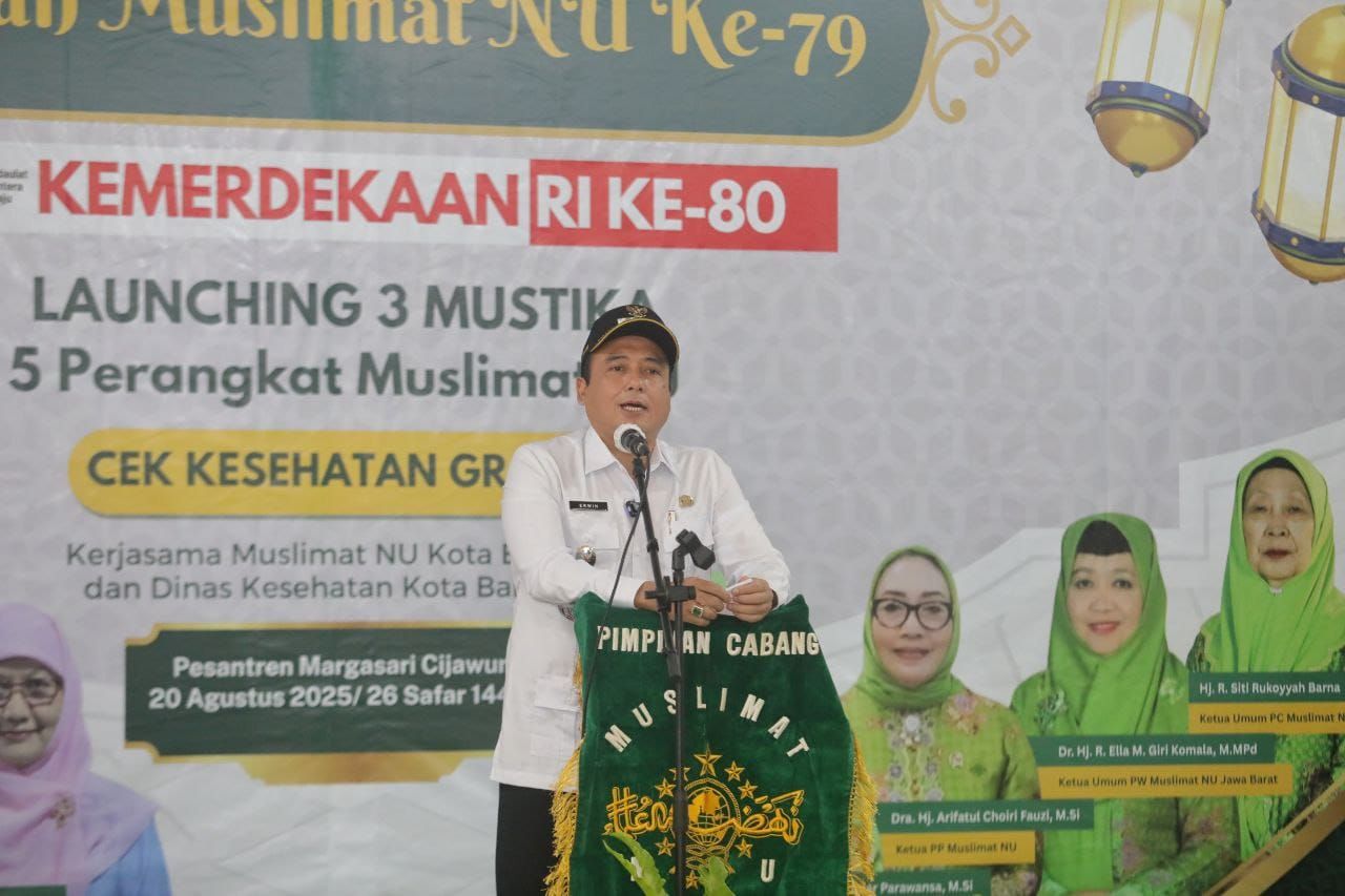 Pemkot Bandung Gelar Layanan Cek Kesehatan Gratis di Pesantren Cijawura