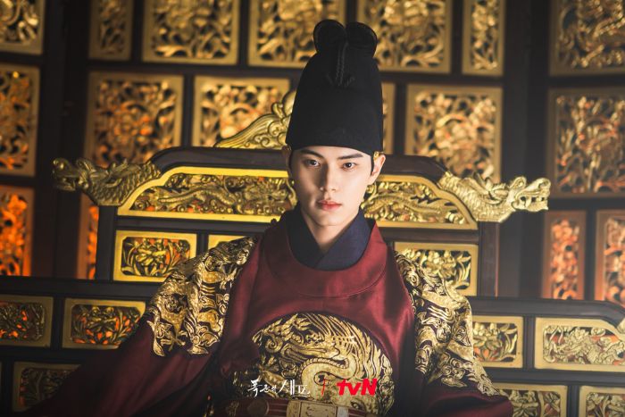 Lee Chae Min Gabung Agensi Byeon Woo Seok, Proses Casting Bon Appetit Your Majesty Terungkap
