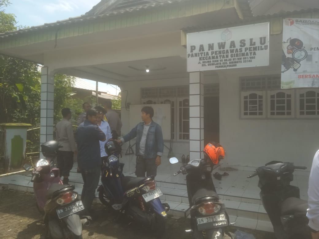 BREAKING NEWS: Kabar Mundurnya Panwascam Giri Maya Akibat Intimidasi Timses Paslon, Bawaslu Pangkalpinang Gelar Rapat Tertutup