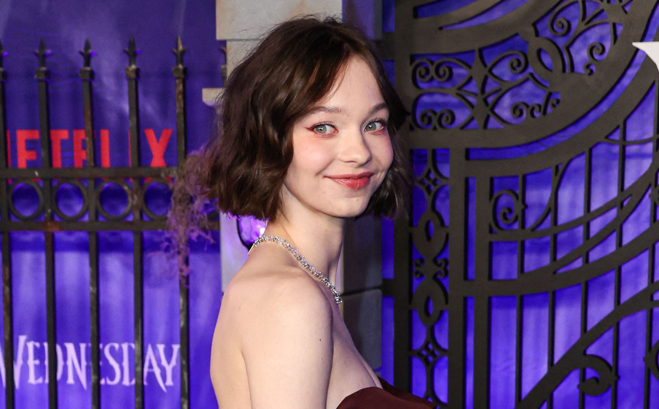 7 Film Emma Myers Termasuk Series, Pernah Jadi Werewolf Imut Sahabat Wednesday hingga Detektif Sekolahan