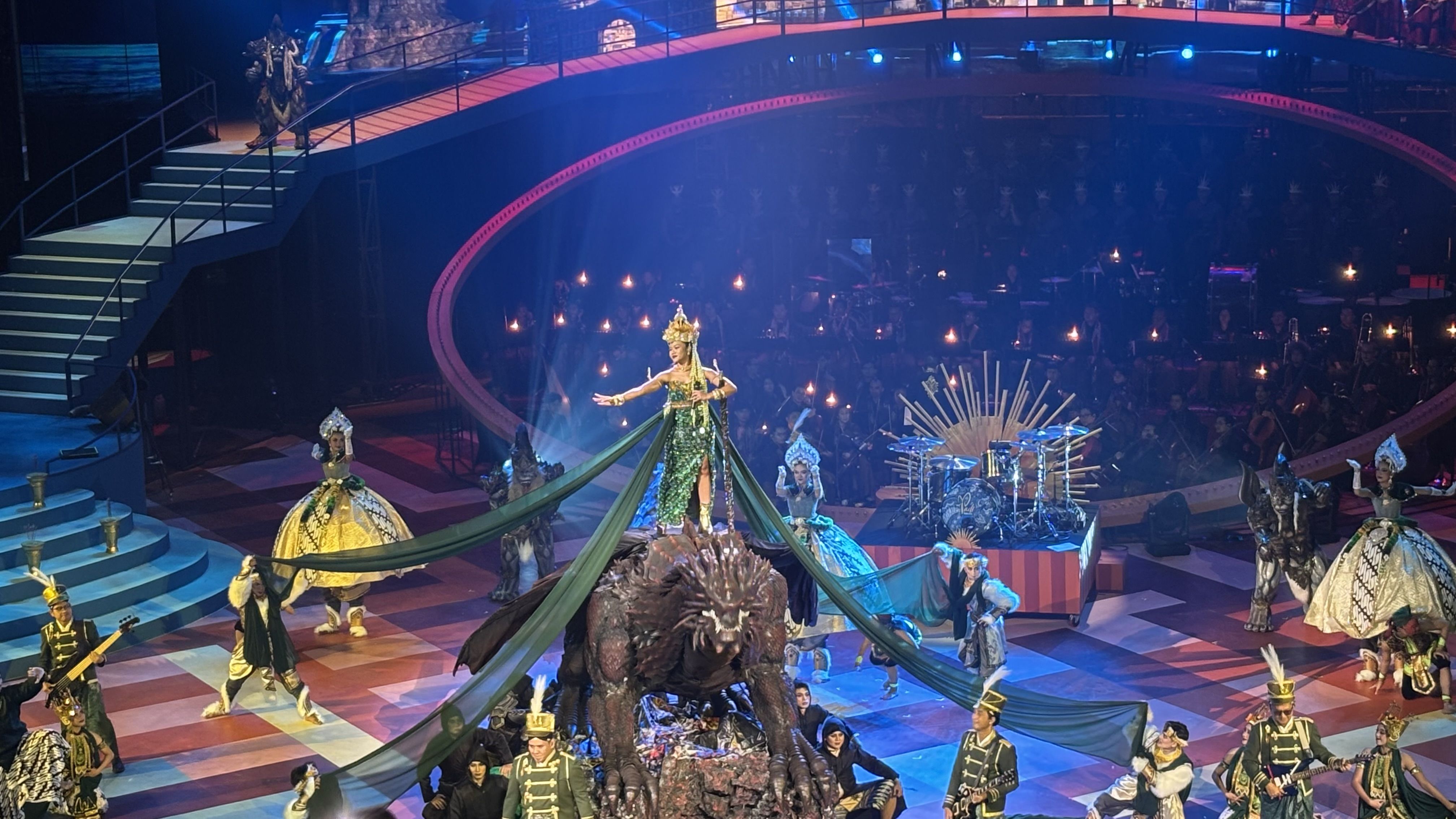 Yura Yunita Atraksi Terbang dan Naik Naga saat Nyanyikan Lagu Mahadewi