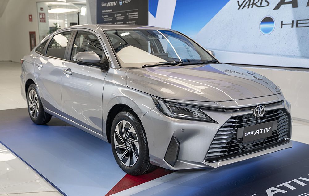 Daftar Harga Mobil Hybrid Toyota 2025: Dari Innova Zenix sampai Alphard, Mana Pilihan Kamu?