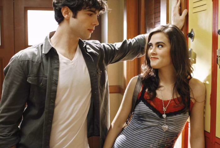 5 Rekomendasi Serial Barat yang Mirip The Summer I Turned Pretty , Bikin Baper Maksimal!