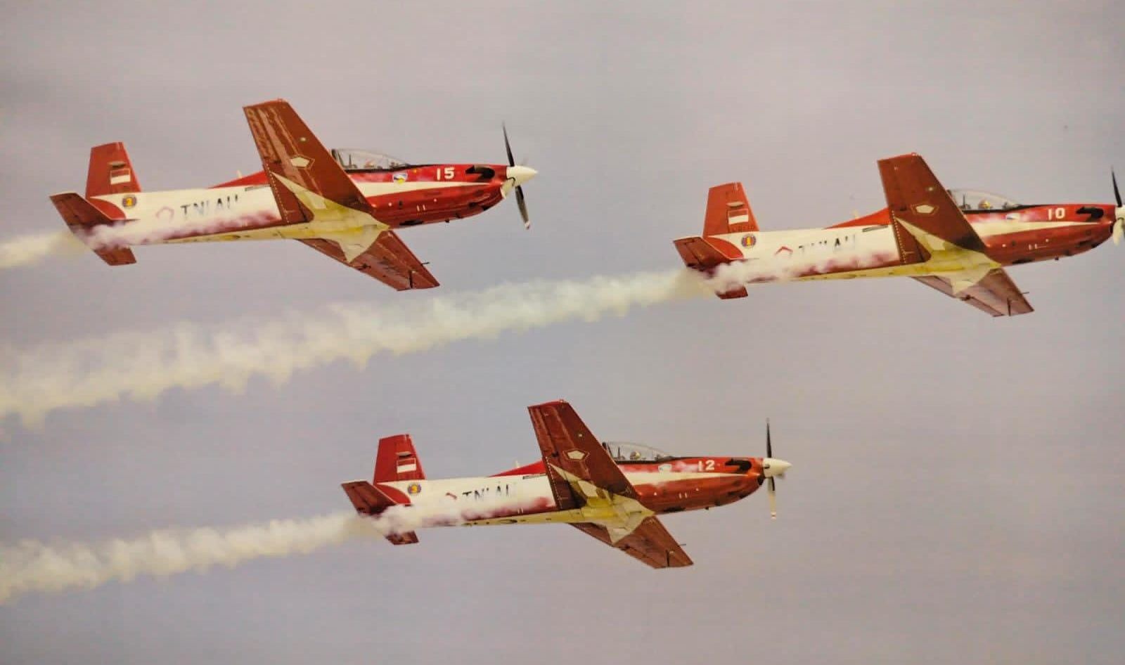 Antusiasme Performer Hingga Pengunjung Dalam Semarak Opening Ceremony IDME Yogyakarta 2025 Parade Ranpur dan Atraksi Militer