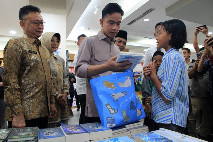 Tanggapi Gerbong Perokok di KA Jarak Jauh, Wapres Gibran: Ruang Laktasi Bayi Lebih Prioritas