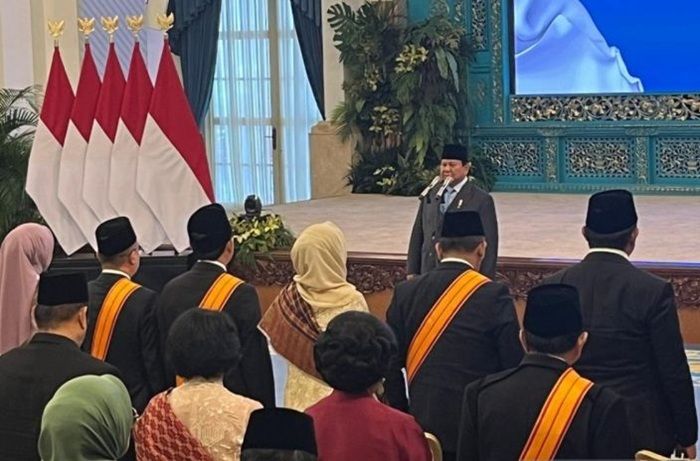 Presiden Prabowo Anugerahi 141 Tokoh Tanda Jasa dan Kehormatan, dari Dasco hingga Puan Maharani
