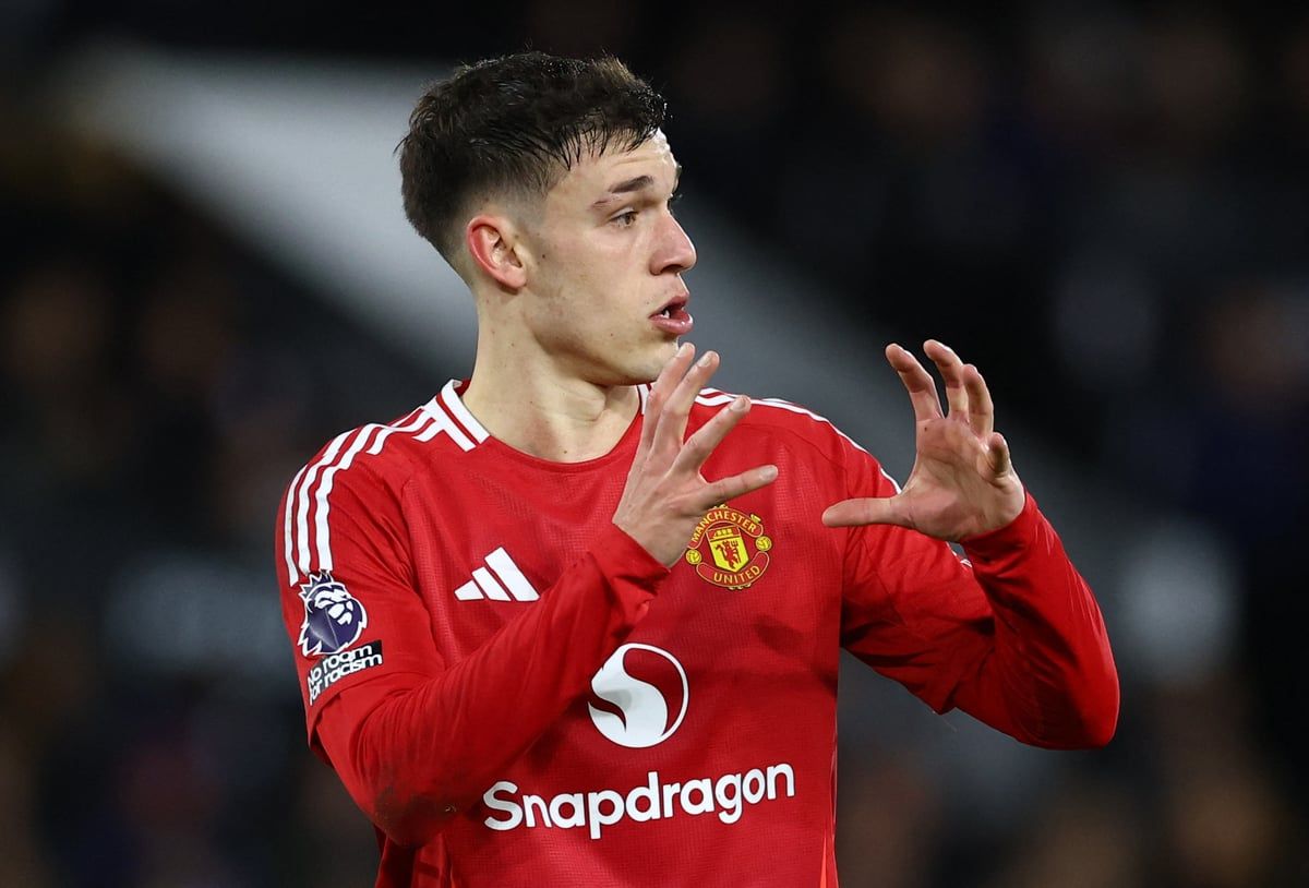 Manuel Ugarte Sama Sekali Gak Layak Bermain di Manchester United!