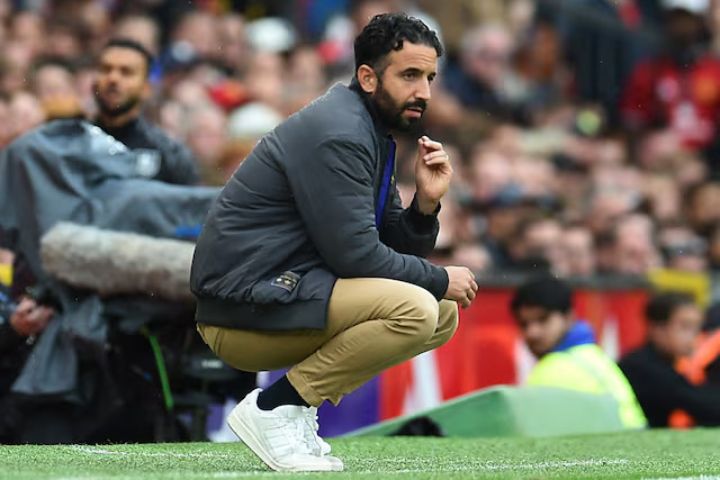 Altay Bayindir atau Senne Lammens yang Kawal Gawang MU di Derby Manchester, Ini Jawaban Ruben Amorim