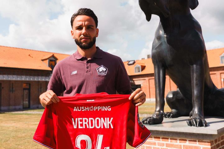 Sebelum Gabung LOSC Lille, Calvin Verdonk Sempat Konsultasi ke Pelatih Timnas Indonesia Patrick Kluivert