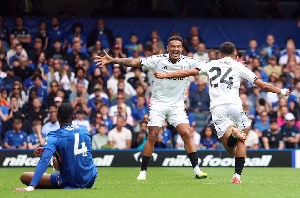 Salah Ambil Keputusan, PGMOL Coret Wasit VAR Usai Anulir Gol Fulham Saat Melawan Chelsea