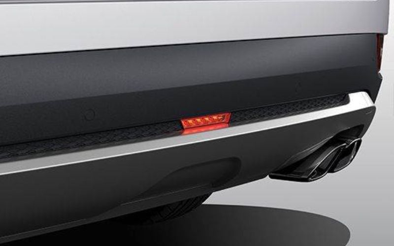 Banyak yang Belum Tahu, Ini Fungsi Fog Lamp Belakang di Mobil Kekinian yang Harus Kamu Pahami