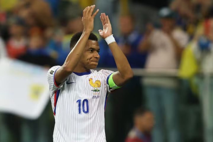 Mbappe Bawa 10 Pemain Prancis Taklukkan Brasil dalam Uji Coba Piala Dunia