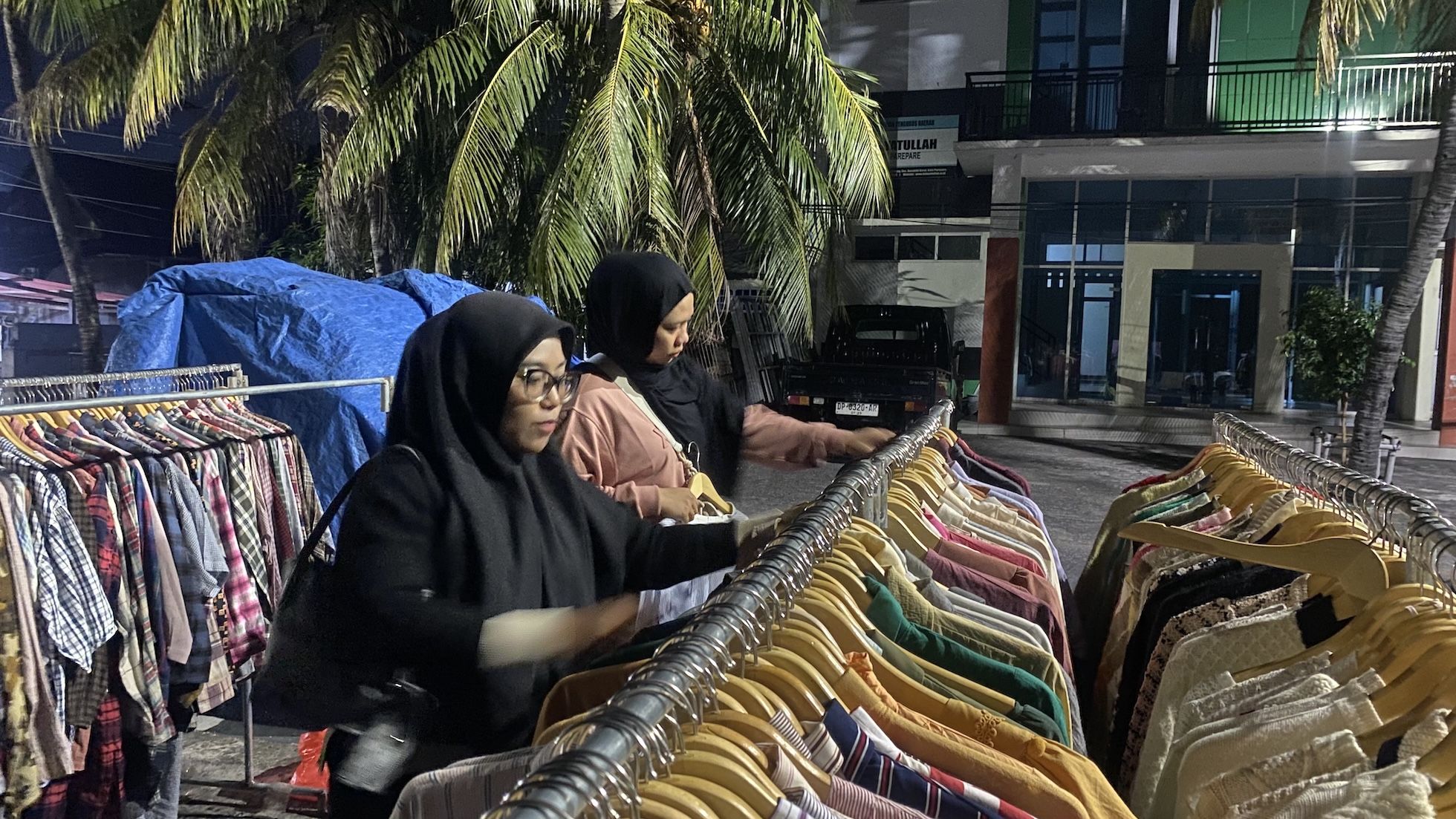 Berburu Cakar di Mattirotasi Parepare, Mulai Harga Rp10 Ribu