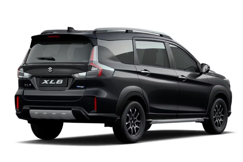 Update Harga Suzuki XL7 Hybrid Alpha Kuro Di Awal Tahun 2026: Gagah tapi Mesinnya Irit!