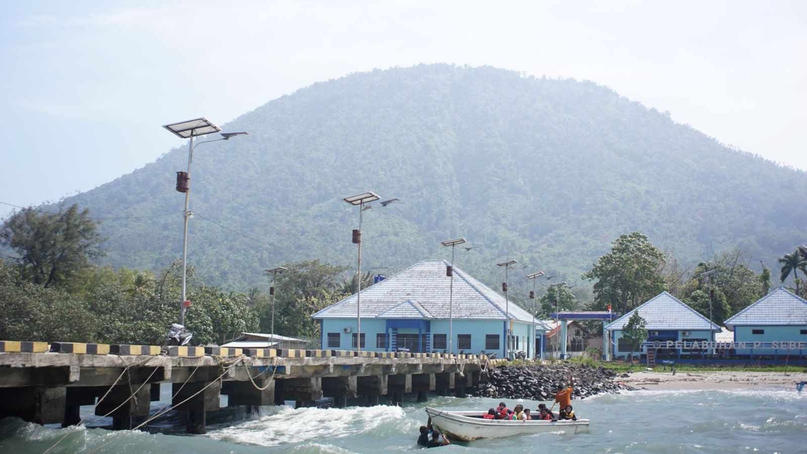 Disparekraf Lampung Perkenalkan Konsep Baru Wisata ke Krakatau Lewat Fam Trip