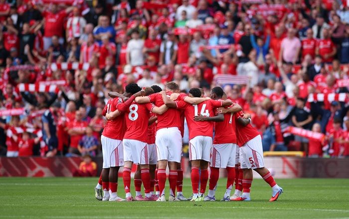 Pecat Ange Postecoglou, Nottingham Forest Siapkan Roberto Mancini Sebagai Pengganti