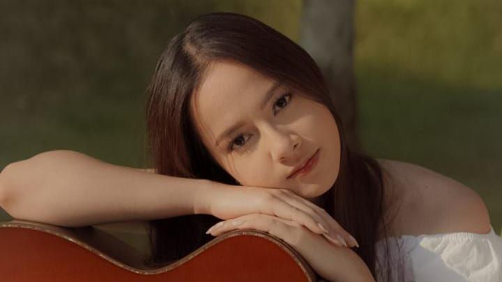 Dari Film ke Musik, Zetta Bawa Kisah LDR di Lagu “Menahan Rindu”