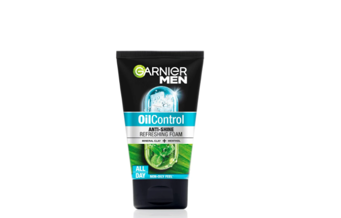 5 Rekomendasi Face Wash untuk Cowok Kulit Berminyak, Biar Wajah Tetap Fresh!