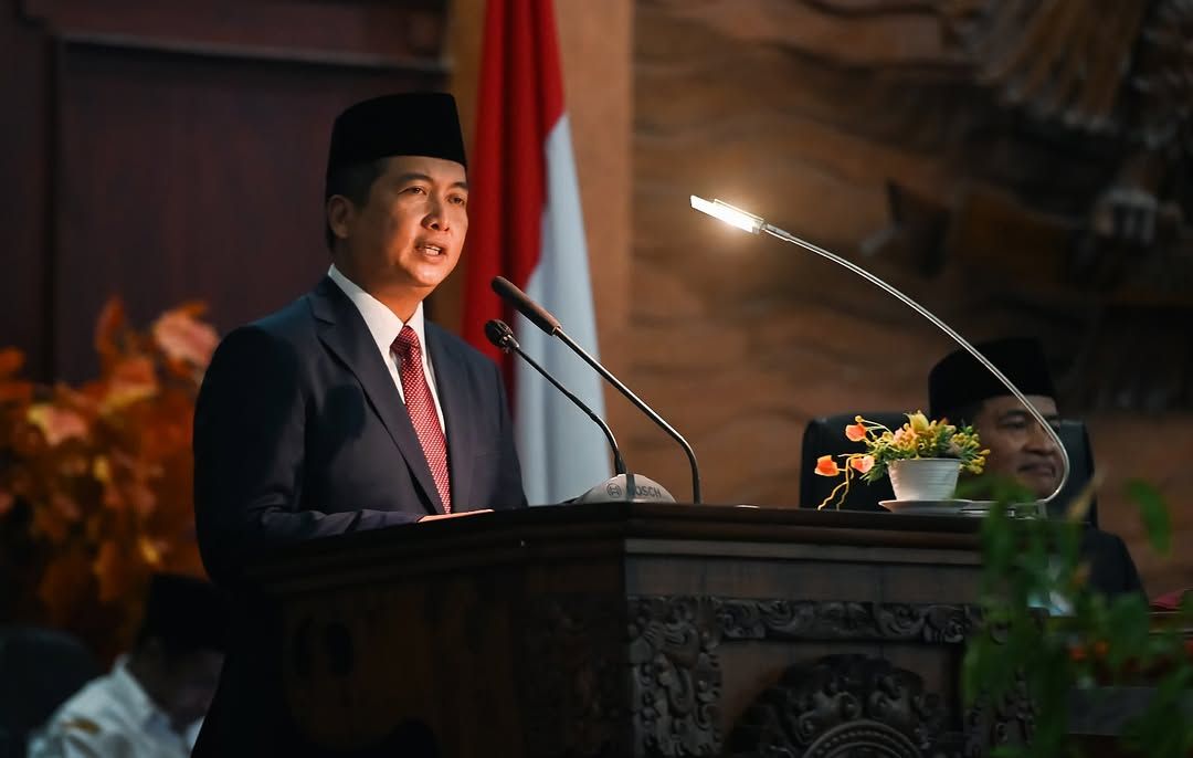 Gubernur NTB Memperkenalkan Ide Baru BUMD: Peluncuran NTB Capital dan Holding Bank NTB Syariah.
