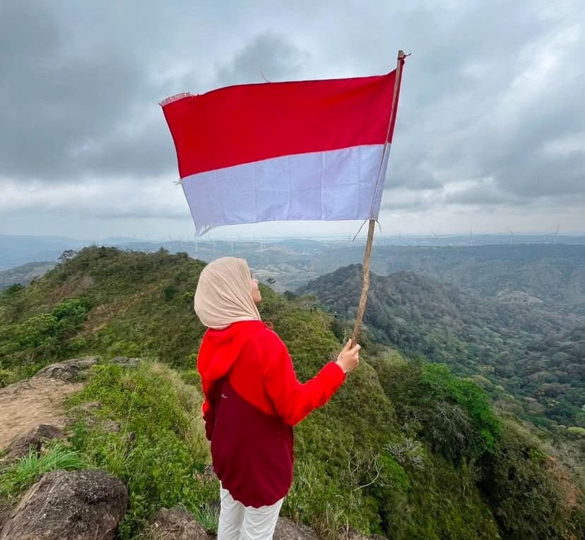 Menikmati Pesona Bulu Malloci, Surga Alam di Pitu Riase Sidrap