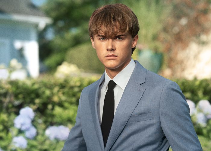 Siap Jatuh Hati? Ini 4 Fakta Unik Christoper Briney, Pemeran Conrad di The Summer I Turned Pretty!