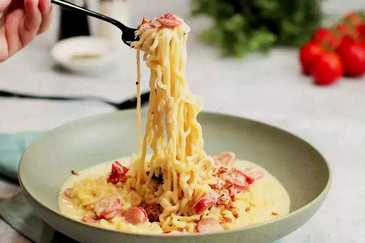 Bikin Nagih! 5 Resep Olahan Indomie yang Unik dan Anti-Bosan, Cocok Buat Anak Kos!