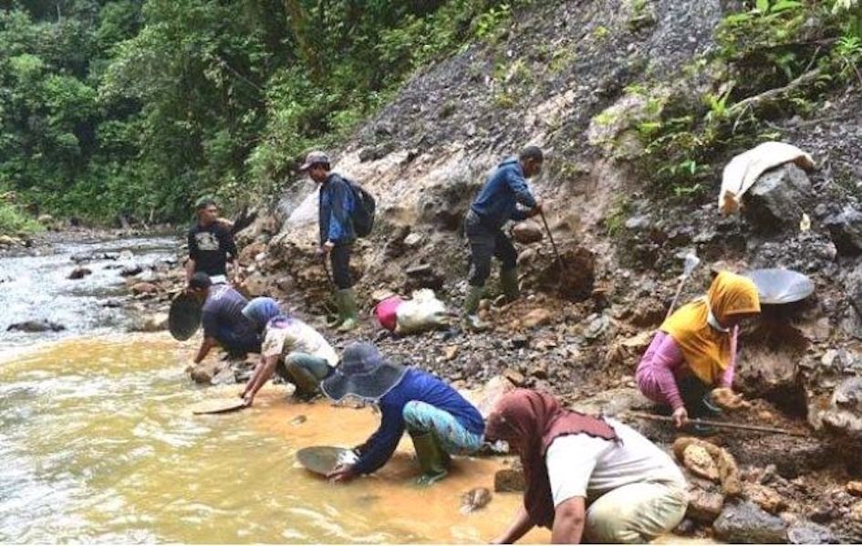 Sedih! Tambang Emas Aceh Ditutup, Warga Bingung Cari Nafkah