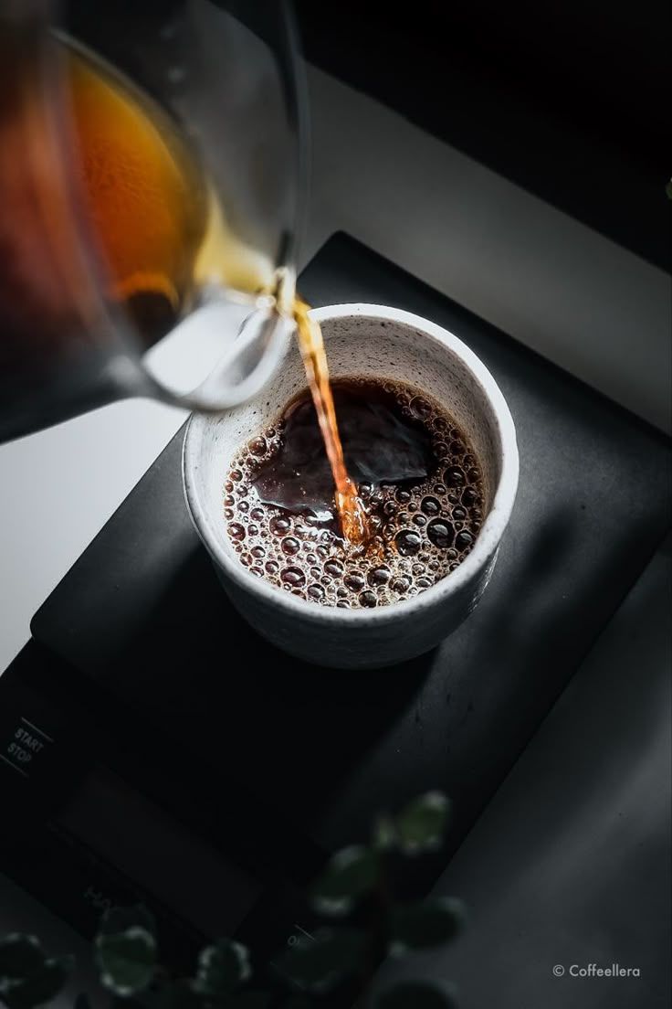 Minum Kopi Instan Tiap Hari Aman Nggak, Sih? Ini Fakta dan Risikonya