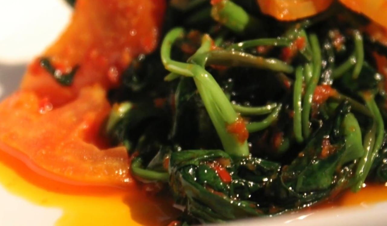 Kangkung Balacan: Tumisan Simpel dengan Rasa Bikin Nagih