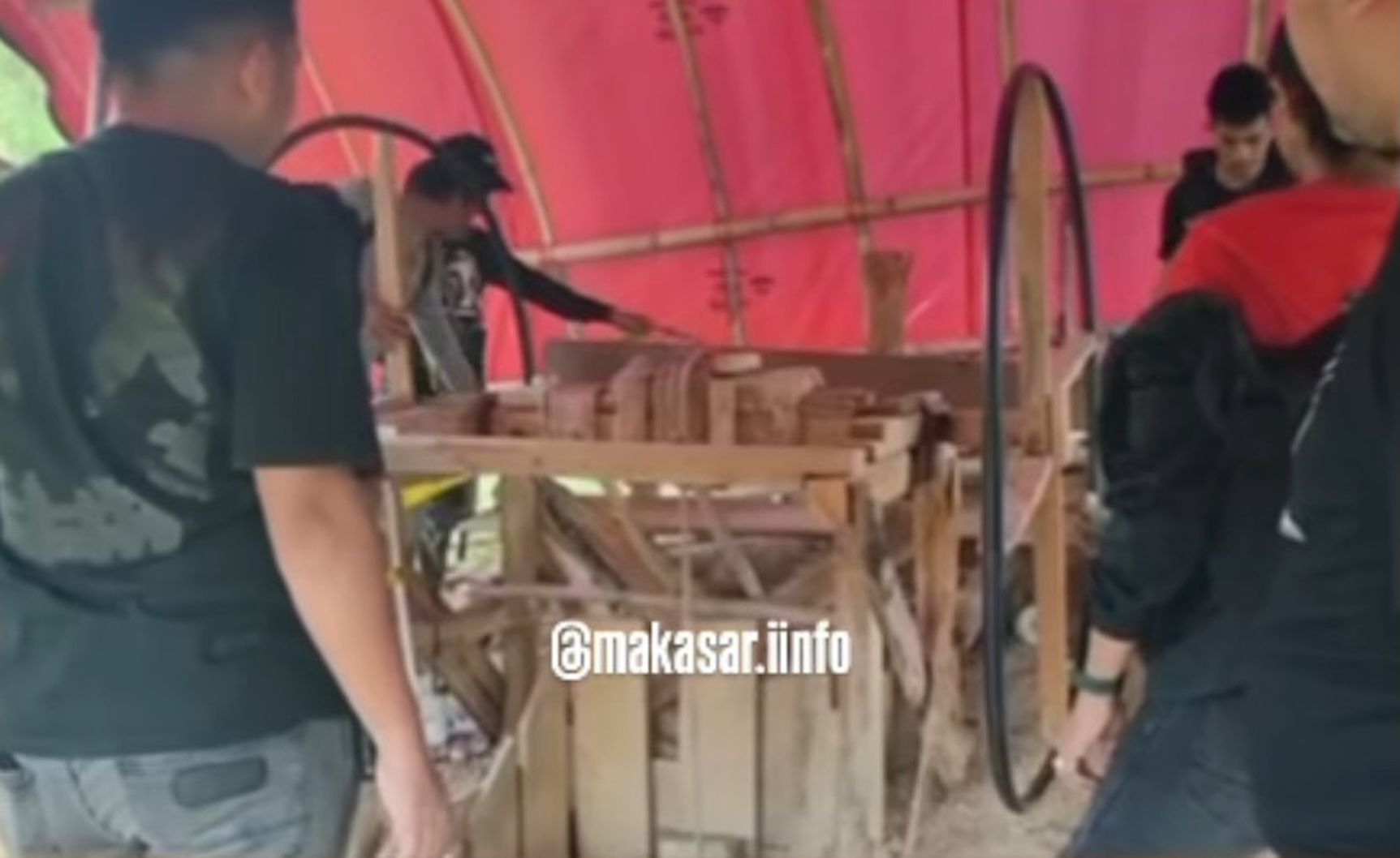 Resmob Polres Gowa Gerebek Tambang Emas Ilegal, Pekerja Kabur Sebelum Ditangkap