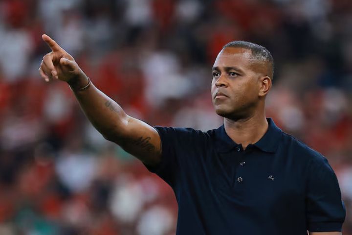 Media Belanda: PSSI Layak Pertahankan Patrick Kluivert untu Kasih Waktu Lebih Lama bersama Timnas Indonesia