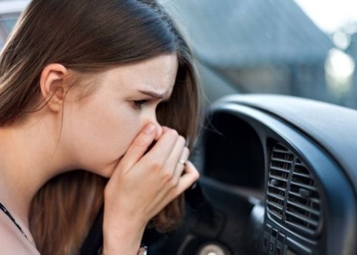 Habis Mudik, Ini 5 Cara Menghilangkan Bau Apek di Kabin Mobil yang Bisa Dilakukan dengan Mudah!