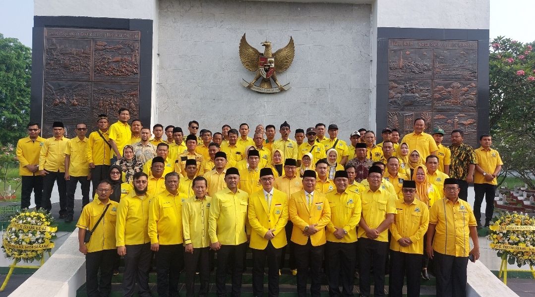 Andika Hazrumy Ajak Kader Golkar Banten Jaga Kepercayaan Publik di Usia ke-61