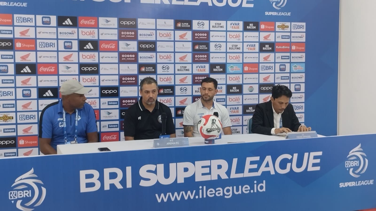 Strategi Cerdas Marcos Santos Berbuah Kemenangan Arema FC atas PSM di Parepare