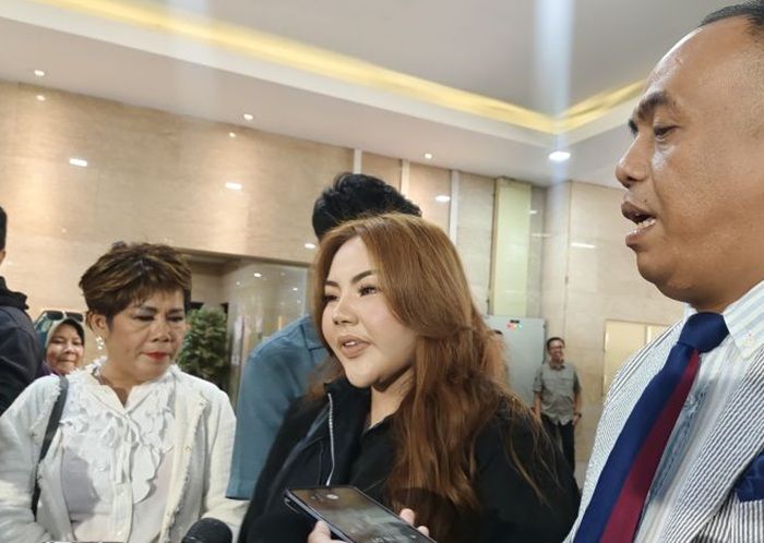 Polri Tetapkan Selebgram Lisa Mariana Tersangka Kasus Pencemaran Nama Baik Ridwan Kamil