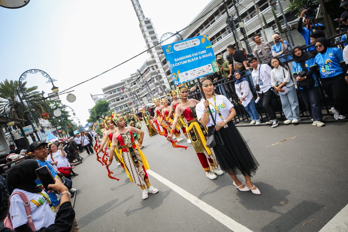 Bandung Kembali Semarak Lewat Asia Afrika Festival 2025: Rayakan Kebinekaan di Koridor Heritage