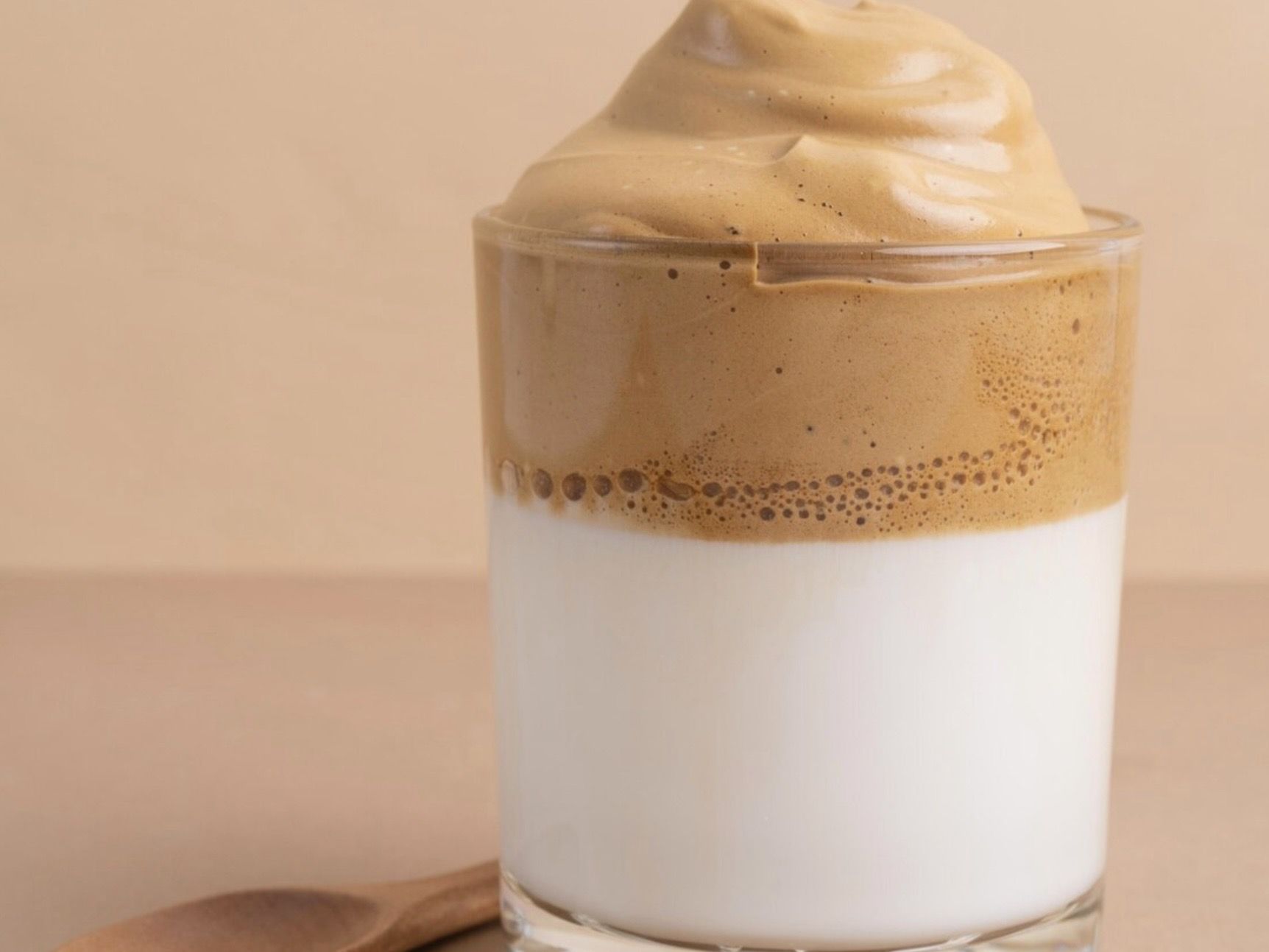 17 Ide Nama Usaha Tiramisu Latte yang Unik dan Estetik, Bikin Brand Kamu Auto Dikenal!