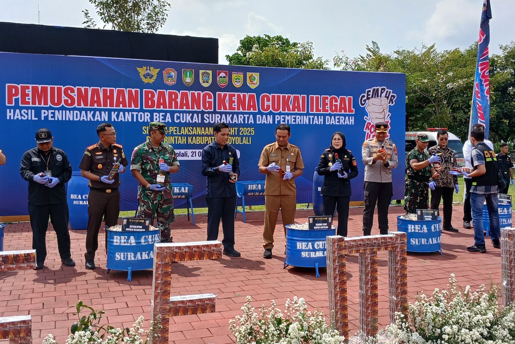 Bea Cukai Solo Musnahkan 12,4 Juta Batang Rokok Ilegal